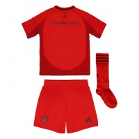 Echipament fotbal Bayern Munich Tricou Acasa 2024-25 pentru copii maneca scurta (+ Pantaloni scurti)